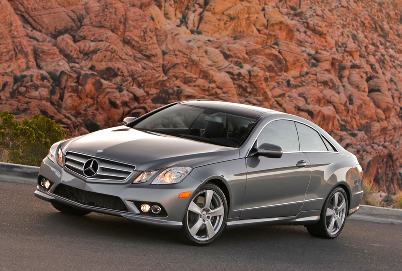 Illustration for article titled 2010 Mercedes E-Class Coupe: First Drive